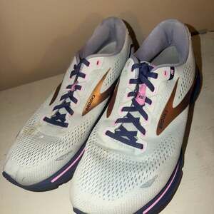 Brooks Ghost 15 Women's Running Shoes Spa Blue Neo Pink Copper Size 11B